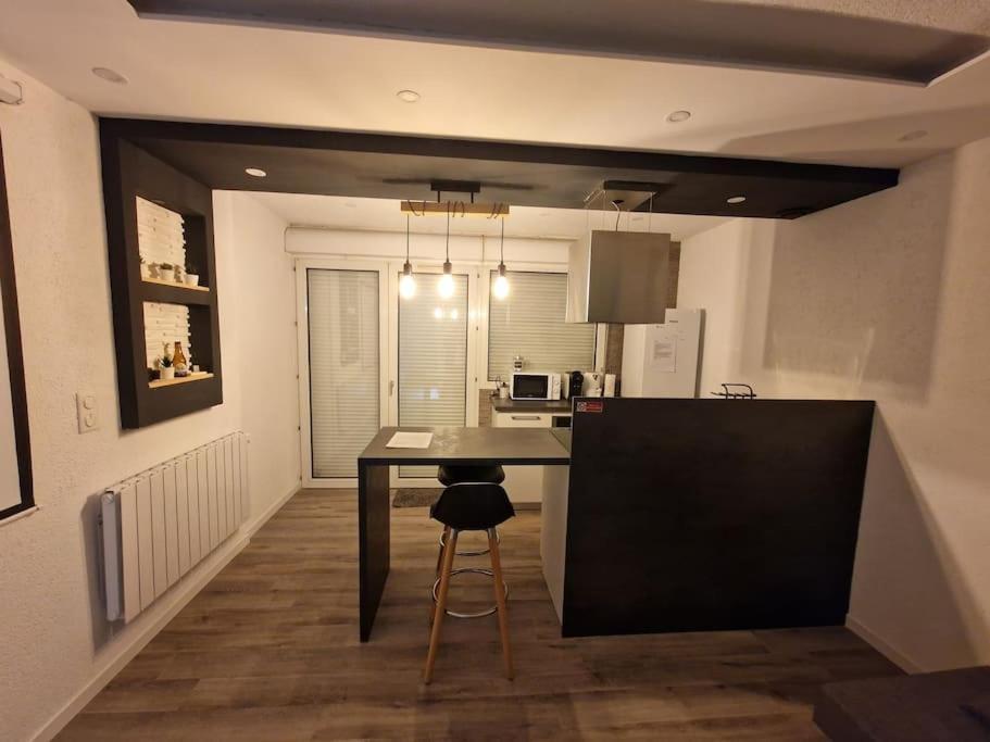 Logement Atypique & Parking Gratuit 杰克斯 外观 照片