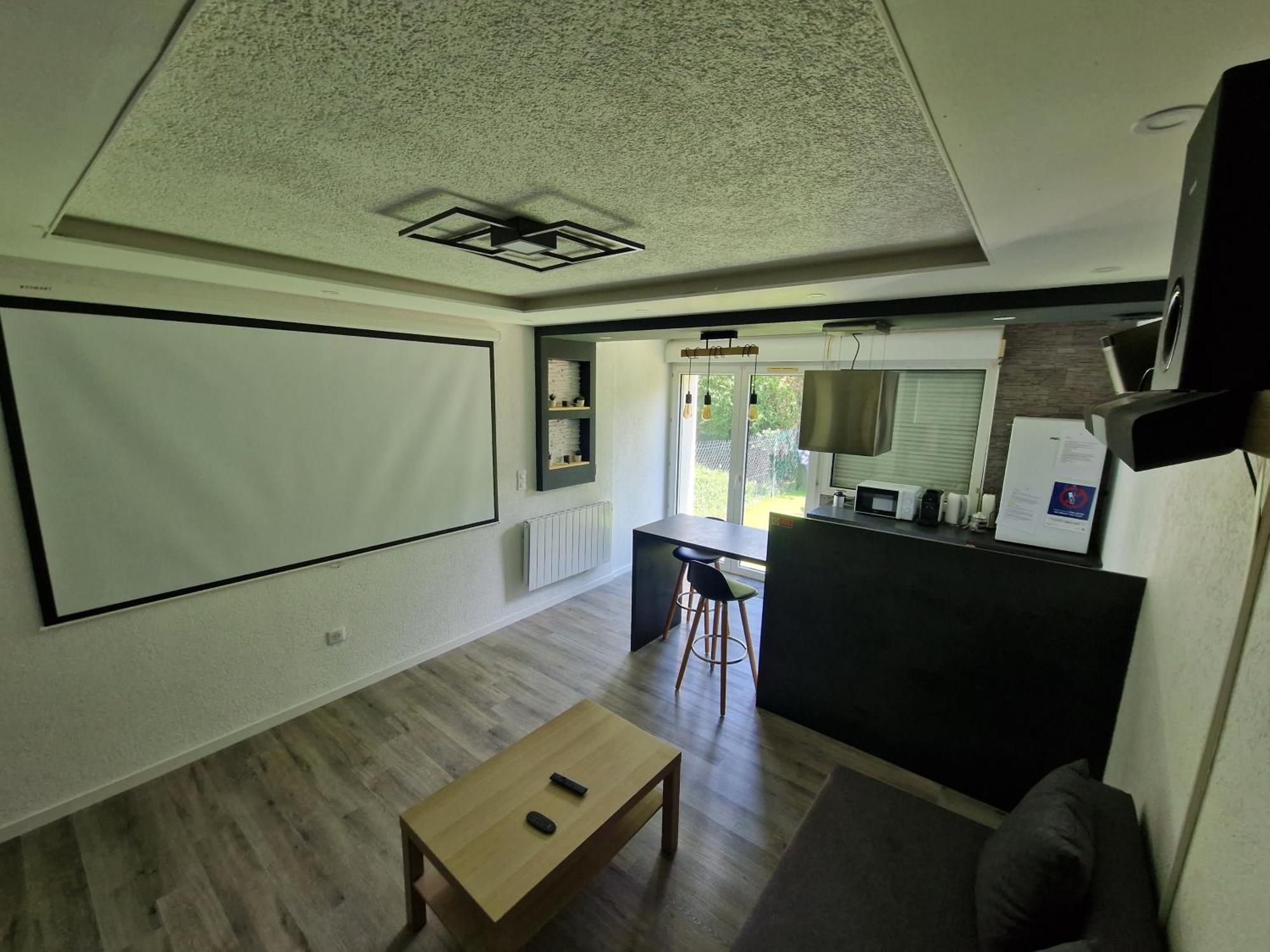 Logement Atypique & Parking Gratuit 杰克斯 外观 照片